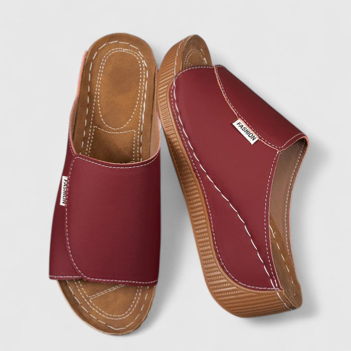 CELESTRIA | ORTHOPAEDIC SANDALS
