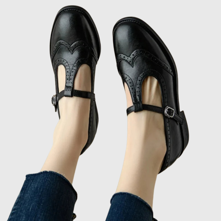 Truus | Elegant Mary Janes with T-Strap