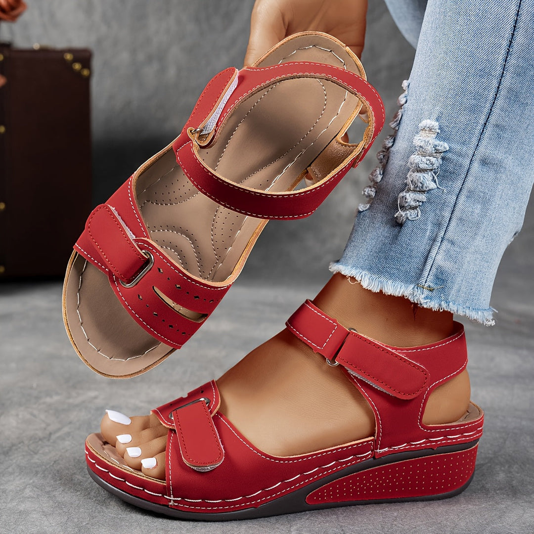 Célima | Ergonomic Comfort-Sole Sandals