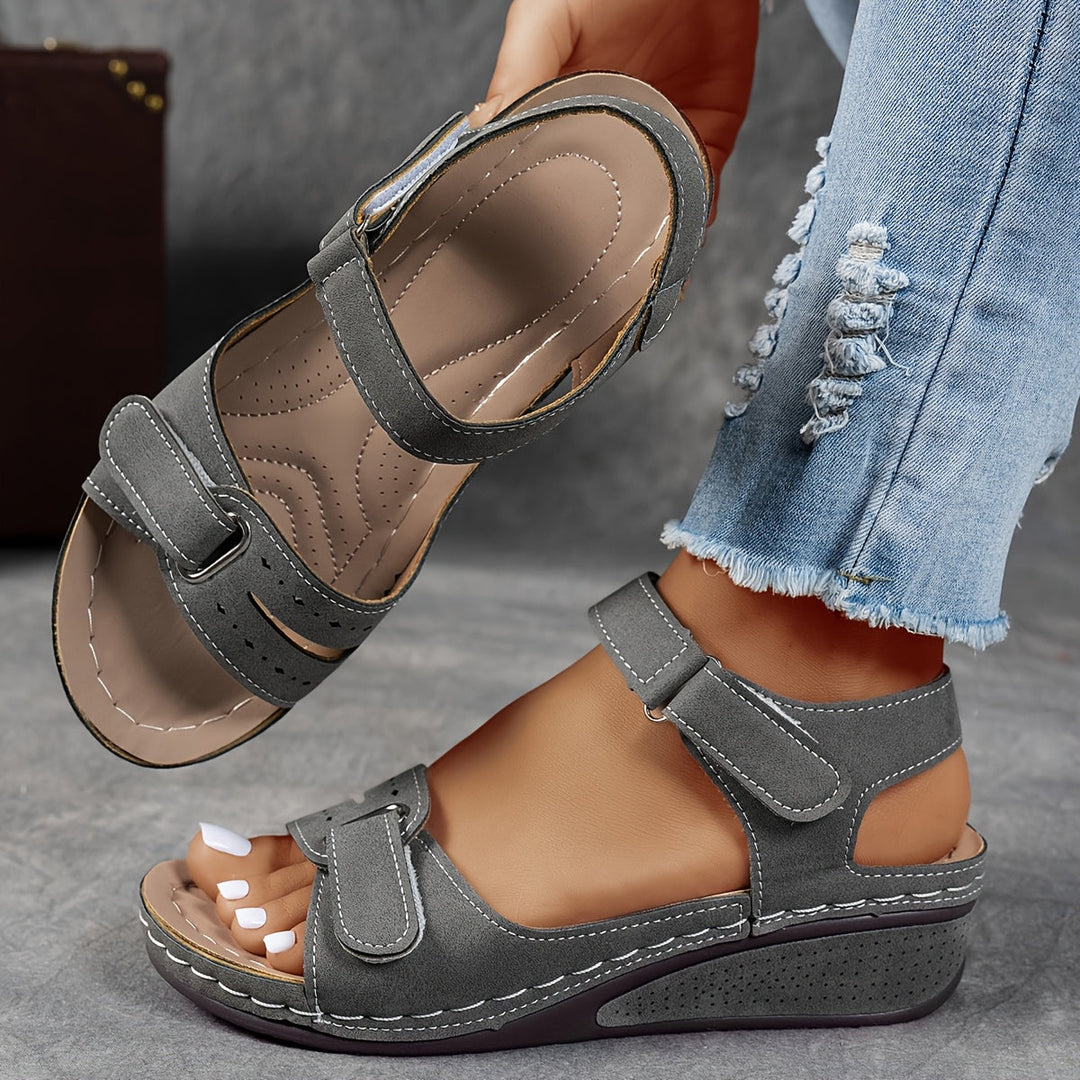 Célima | Ergonomic Comfort-Sole Sandals