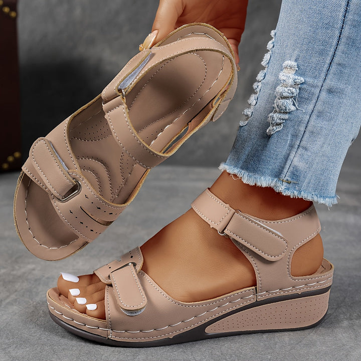 Célima | Ergonomic Comfort-Sole Sandals