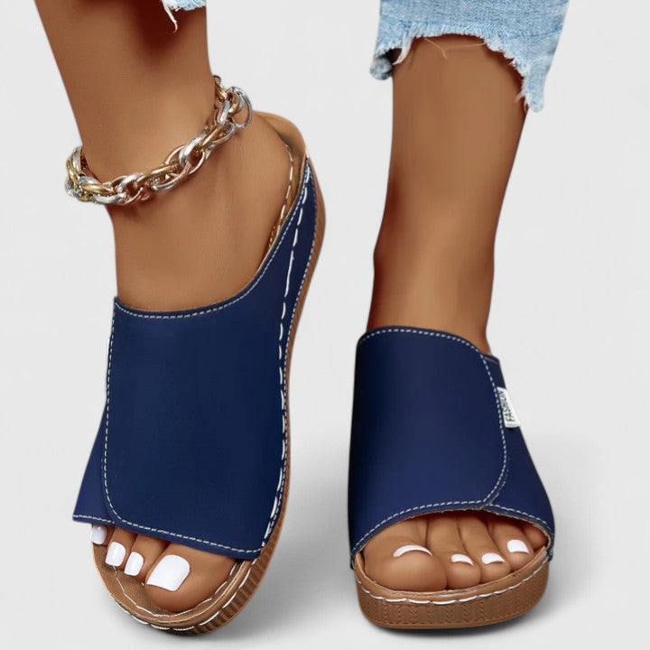 CELESTRIA | ORTHOPAEDIC SANDALS