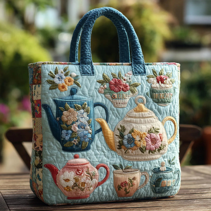Floral Patterned Quilted Tote