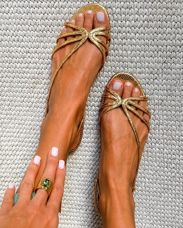 POSITANO | GOLDEN SANDALS SUMMER ELEGANCE
