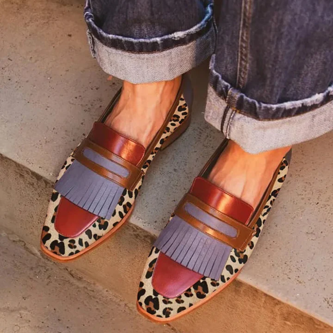 Zelda - Elegant Leopard Print Moccasins