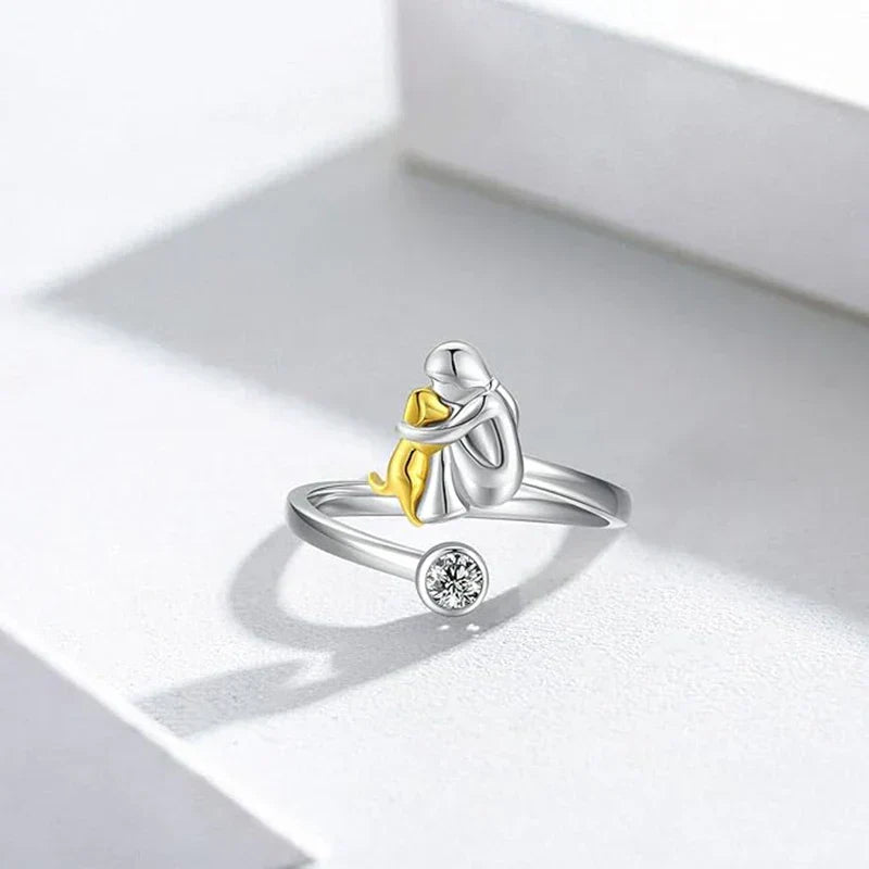 Marlow | Dog Embrace Ring