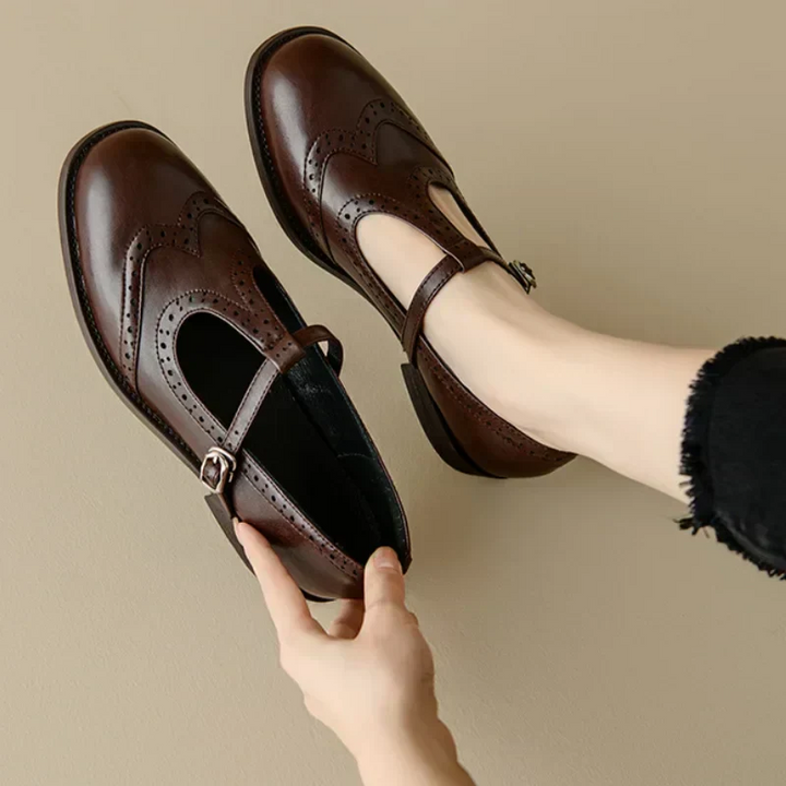 Truus | Elegant Mary Janes with T-Strap