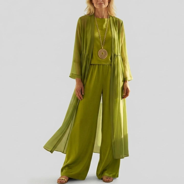 Ignazia | Stylish and Comfortable Set