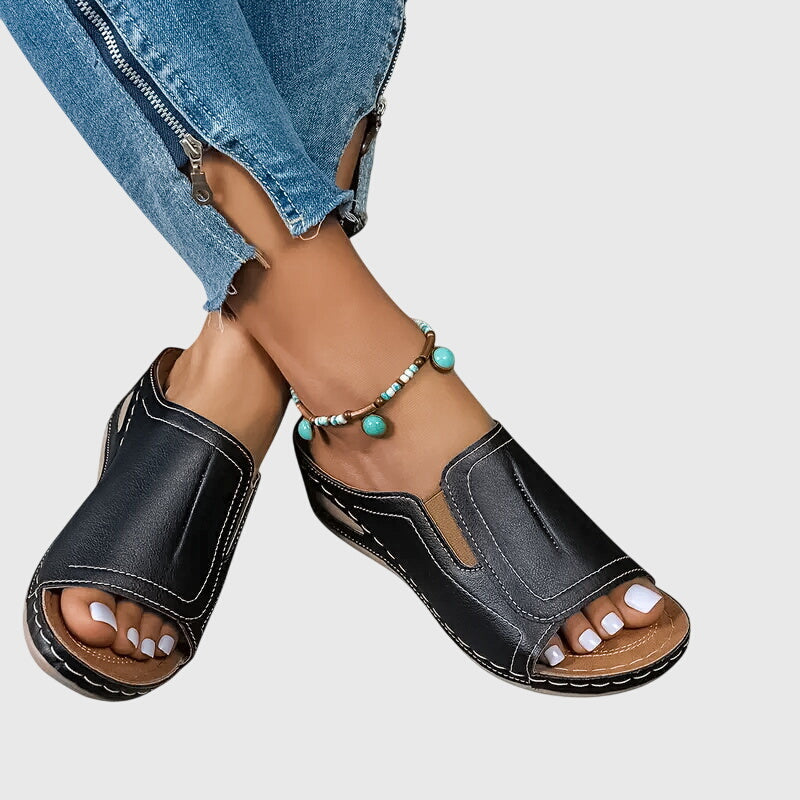 Aretha™ | Orthopaedic Sandals