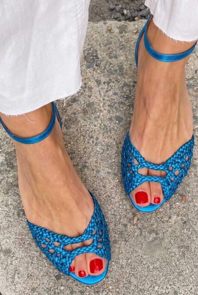 SANTORINI | GOLDEN WOVEN SANDALS