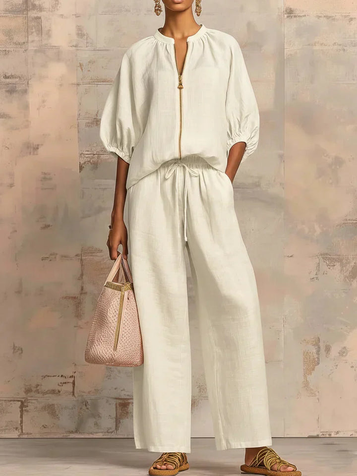 Henrietta | Two-Piece Outfit with Blouse and Loose Trousers