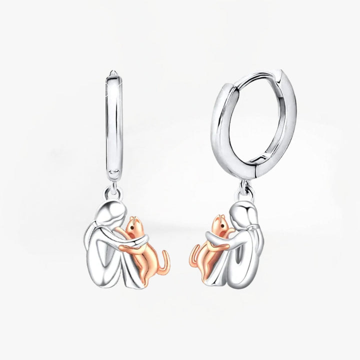 Marlow | Cat Embrace Earring (Round Closure)